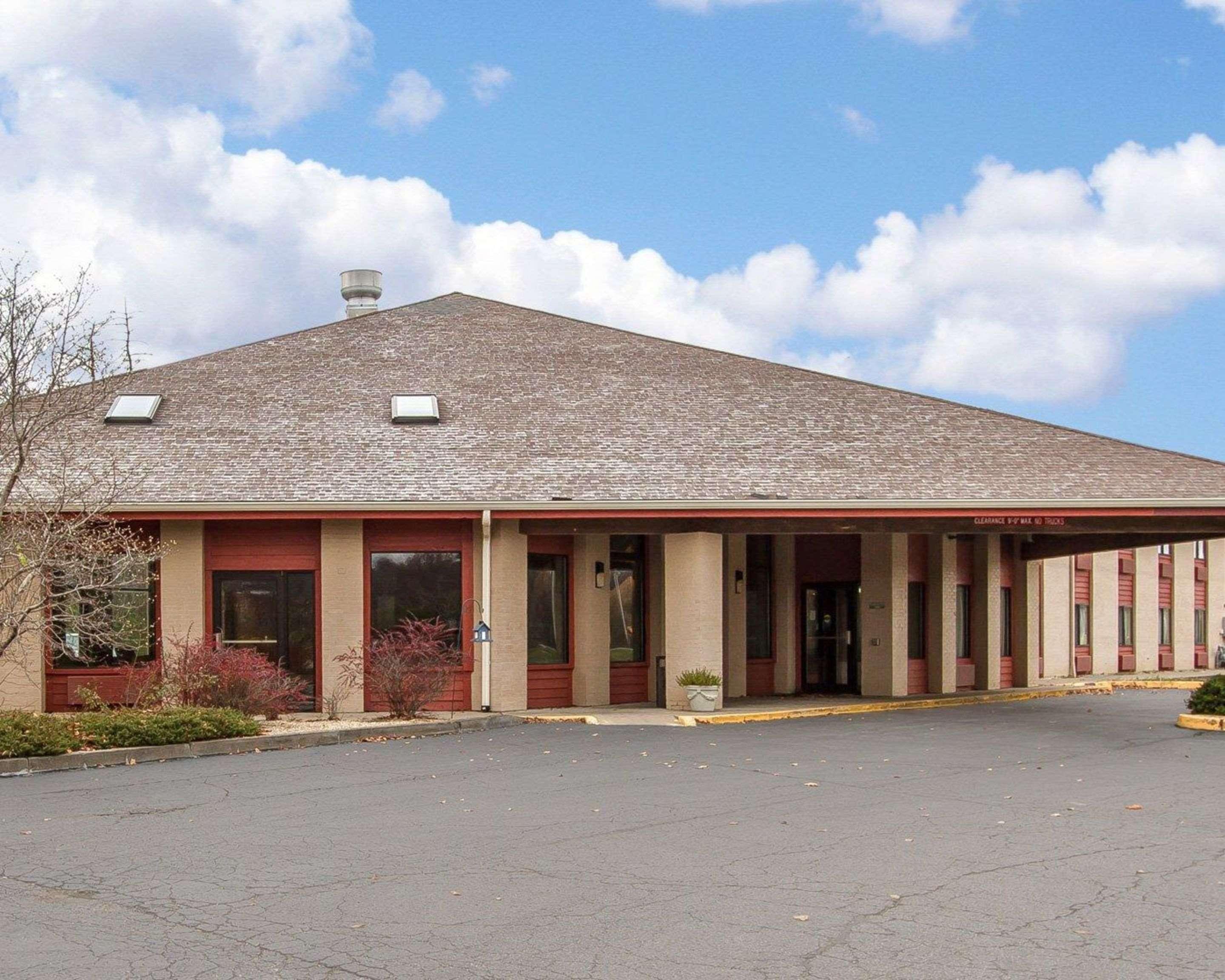 Quality Inn Macomb Near University Area Exterior foto